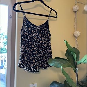 LUSH FLORAL TANK TOP